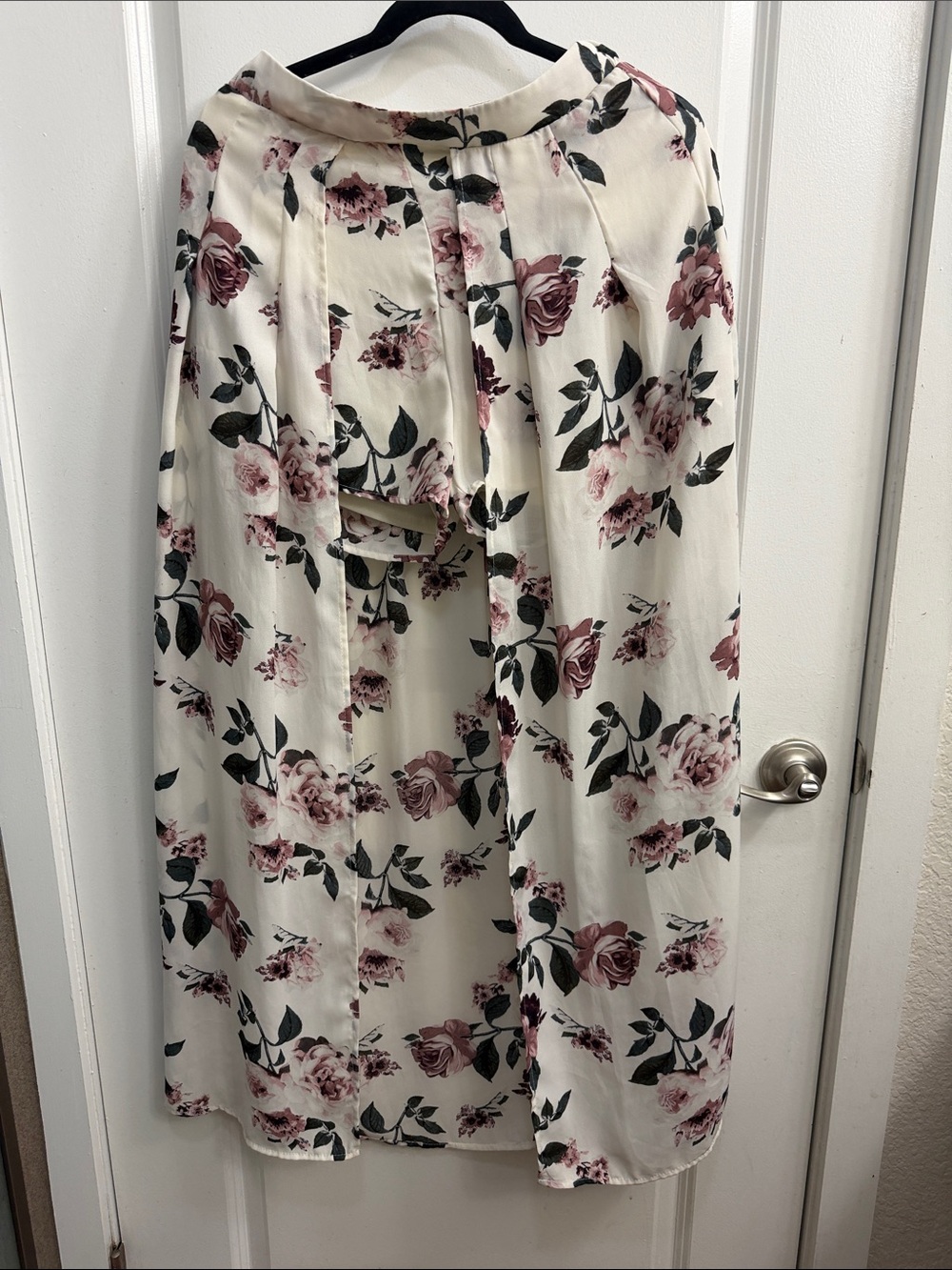 Floral Midi Skirt in Cream with Dusty Rose Roses